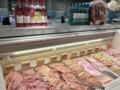 -阪尚皇·原切牛排·烤肉火锅自助(北京路店)