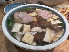 -金莹丸子汤清真(朝外SOHO店)