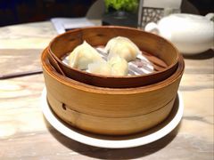 香菜饺-广州花园酒店荔湾亭·地道点心·粤式饮茶
