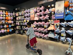 -五缘湾悦都汇购物中心