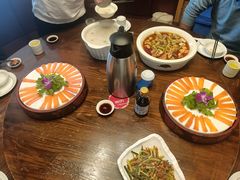 -醉美东江·三文鱼·烧鸡公