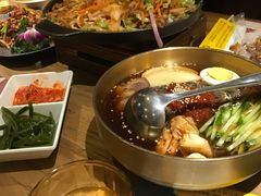 小木屋烤肉-冰川延边料理·炭烤串(原小木屋店)