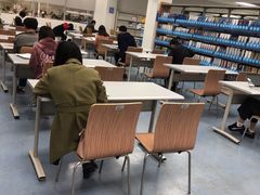 -南山图书馆(常兴路店)