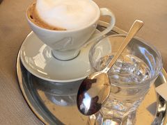 霍夫堡咖啡-Cafe Hofburg