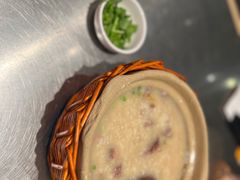 生滚牛肉粥-潮界(虹桥新天地店)