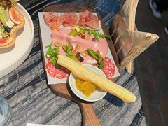 -LES ELITES 英集荟(南京西路店)