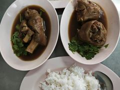 -Kha Mu Charoensang(Silom)