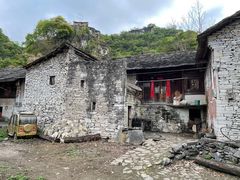 -高荡千年布依古寨旅游景区