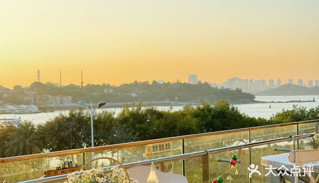 厦门！！我哭死 这么美的下午茶只要36r… 