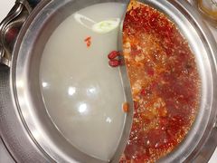 -焱三乐四川火锅店(经纬街店)