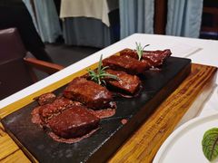 君子兰碳烤雪花牛肉-君子·兰餐厅(长江路店)