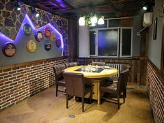 -顶顶汤火牛排火锅·经典铜锅涮肉