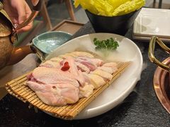 -得意咚瓜·顺德鱼生·冬瓜火锅(深圳首店)