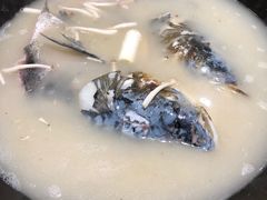 -陈大锅·岳阳鱼馆·地道岳阳菜(美食街店)