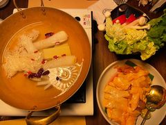 -来龙里 精致 东南亚餐室(万象城店)