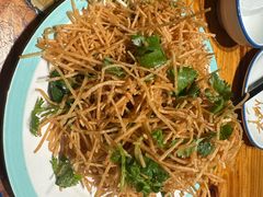 -百味地锅鸡(铜山路店)