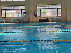 -鲸灵公元游泳中心