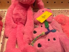 -燕莎奥特莱斯购物中心