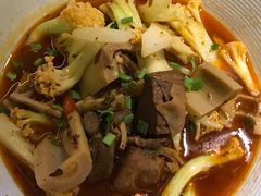 散叶花菜笋炖牛腩-南小馆(迪士尼小镇店)