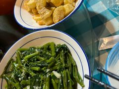 -昱龙大盆牛蛙馆(三兴街总店)