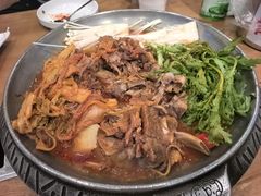 -喇喇排骨火锅·传统韩式脊骨汤(望京西园总店)