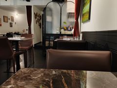 -LESCEDARS Brasserie Bistro香柏树