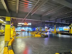 -极限PLAY运动娱乐新世界·团建派对潮玩休闲馆·室内蹦极高空游乐园