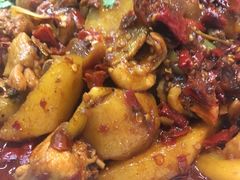 -农夫大盘鸡(经八路总店)