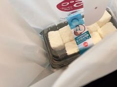 椰丝牛奶小方蛋糕-85度C(深圳佳宁娜店)