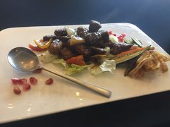 黑椒鹅肝和牛粒-RIVIERA 松鹤楼(外滩店)