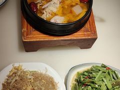 -吕记老鸭汤·徽菜馆(东营路店)