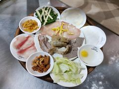 -桥香园云南过桥米线(金马碧鸡店)