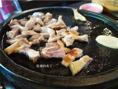 黑猪肉-Dombe豚(黑猪肉街店)