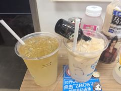 -黄记煌三汁焖锅(新佳丽江汉路店)