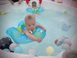 -Pony Baby宝尼婴幼儿游泳SPA馆