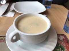 鸡茸蘑菇汤-必胜客(海安文峰店)