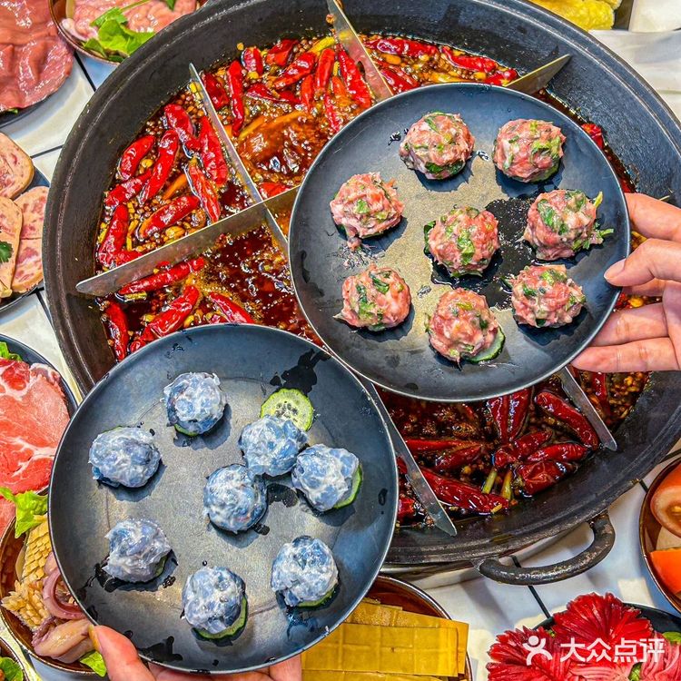 在重庆，本地人才知道 0元玩转这座城 重庆九街