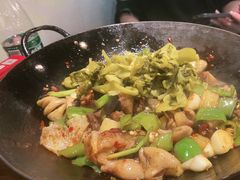 -聚鑫朋酸菜肥肠(文艺路口店)