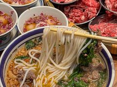 -云阿蛮云南生烫牛肉米线(奉贤路店)