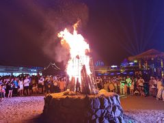 -北戴河碧螺塔海上酒吧公园