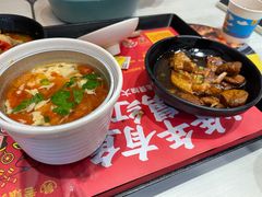 -老娘舅餐厅(黄龙体育中心店)