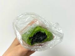 芝麻核桃青团-光明邨大酒家(淮海路店)