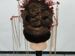 -首脑美容美发化妆美甲培训学校(长沙校区)