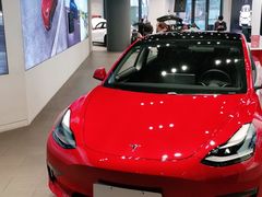 -TESLA 特斯拉(上海太古汇体验店)