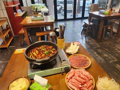 -黔有有贵州酸汤夺夺粉火锅(五味十字店)