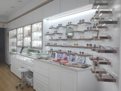 -翰佐蔡司小乐圆·依视路星趣控·暴龙眼镜折扣店
