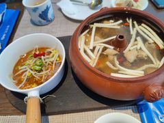 -雀舞云南菜(乐客城店)