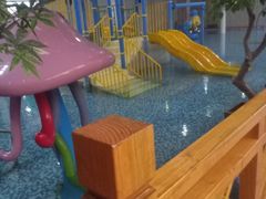 -水中央富硒温泉