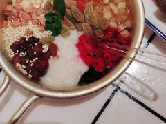 -贤合庄卤味自助火锅(新都汇店)