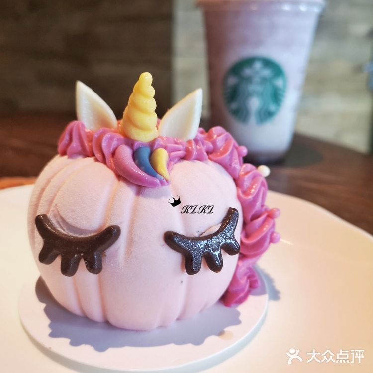 星巴克新品｜芋泥独角兽蛋糕，梦幻到犯规～